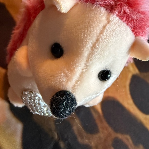 Plush Hedgehog Keychain with Pink and Cream Fur and bling heart - Picture 5 of 5